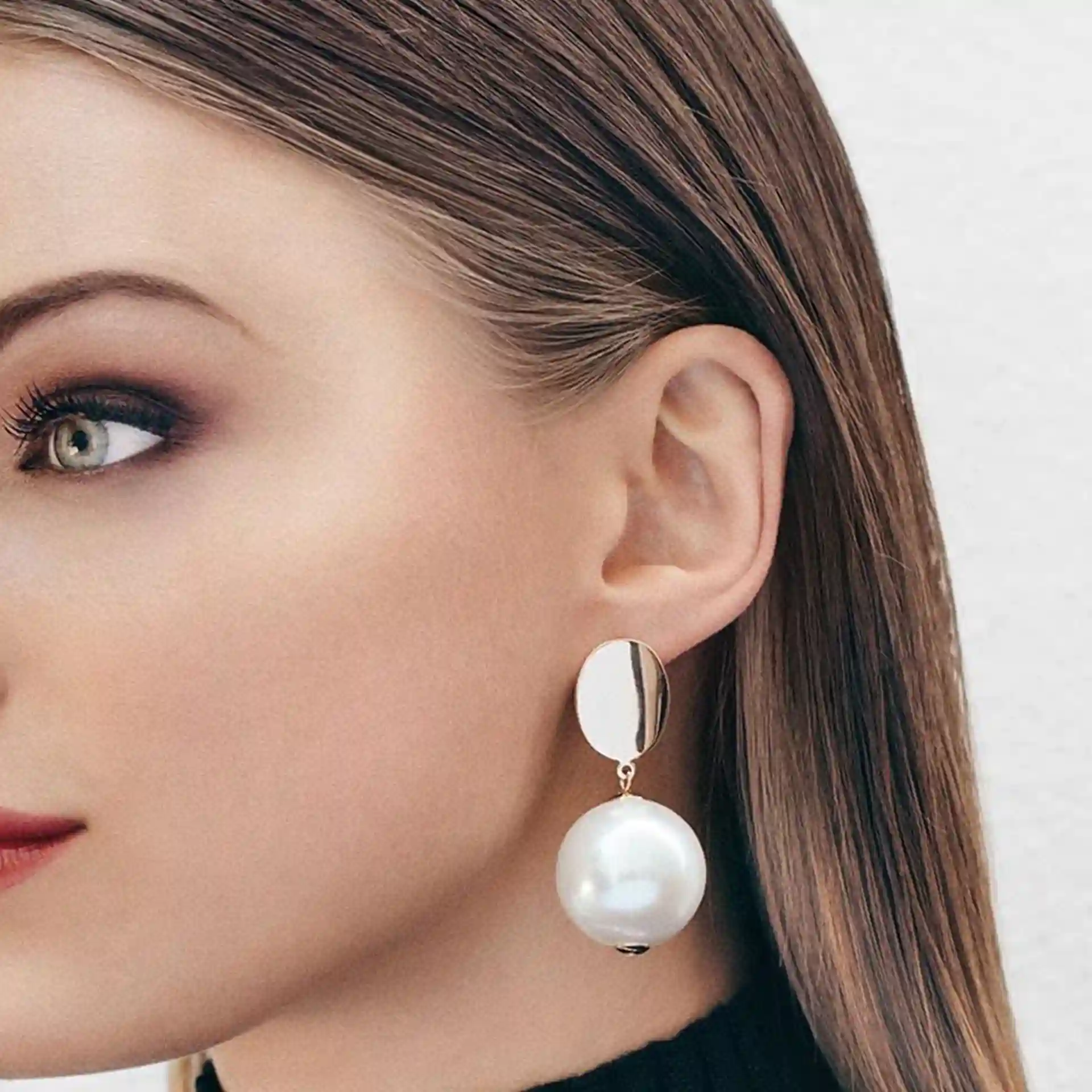 White Earring Girl DP